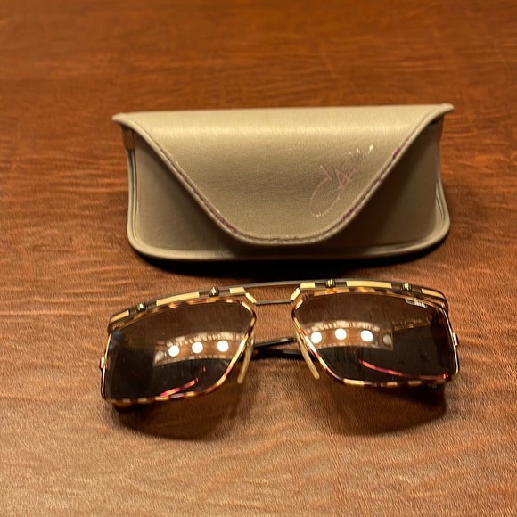 💜💜PRICE DROP 💜💜 Vintage 1980-1990’s Cazal’s Sunglasses main image 4